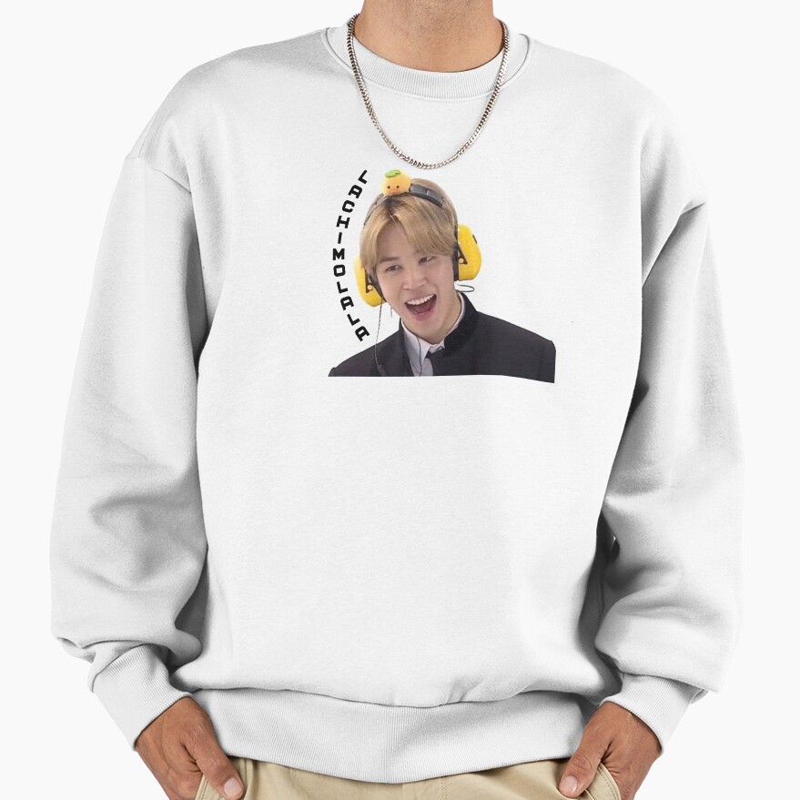 Lachimolala Sweatshirt